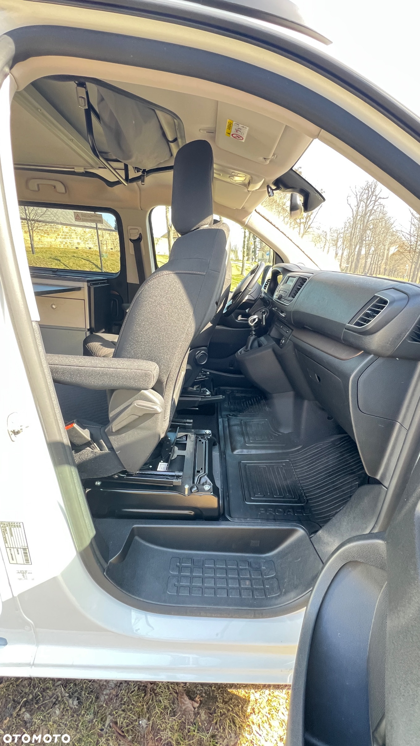 Toyota Proace Verso Crosscamp - 18