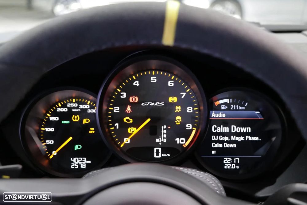 Porsche 718 Cayman - 17
