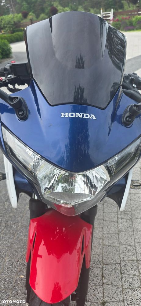 Honda CBR - 4