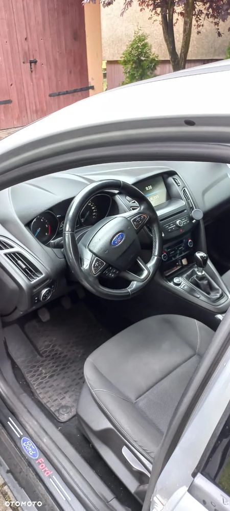 Ford Focus - 12