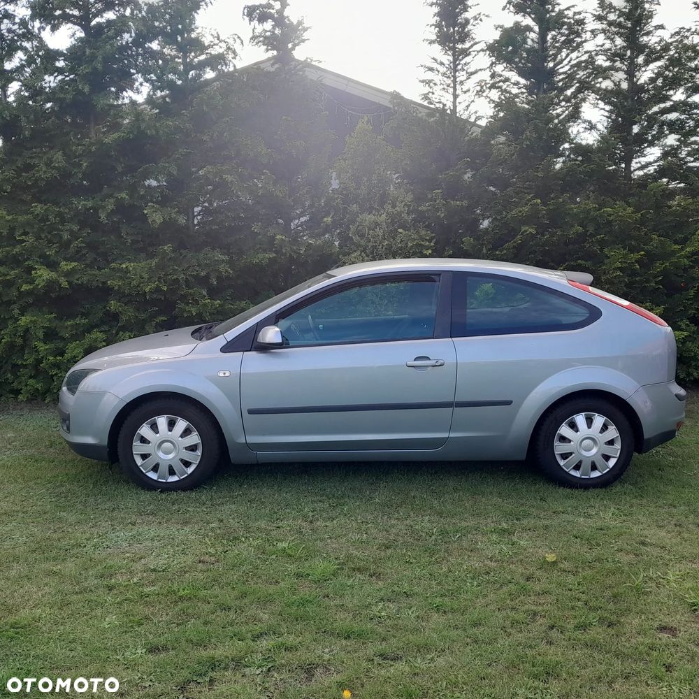 Ford Focus 1.6 Ti-VCT Sport - 2