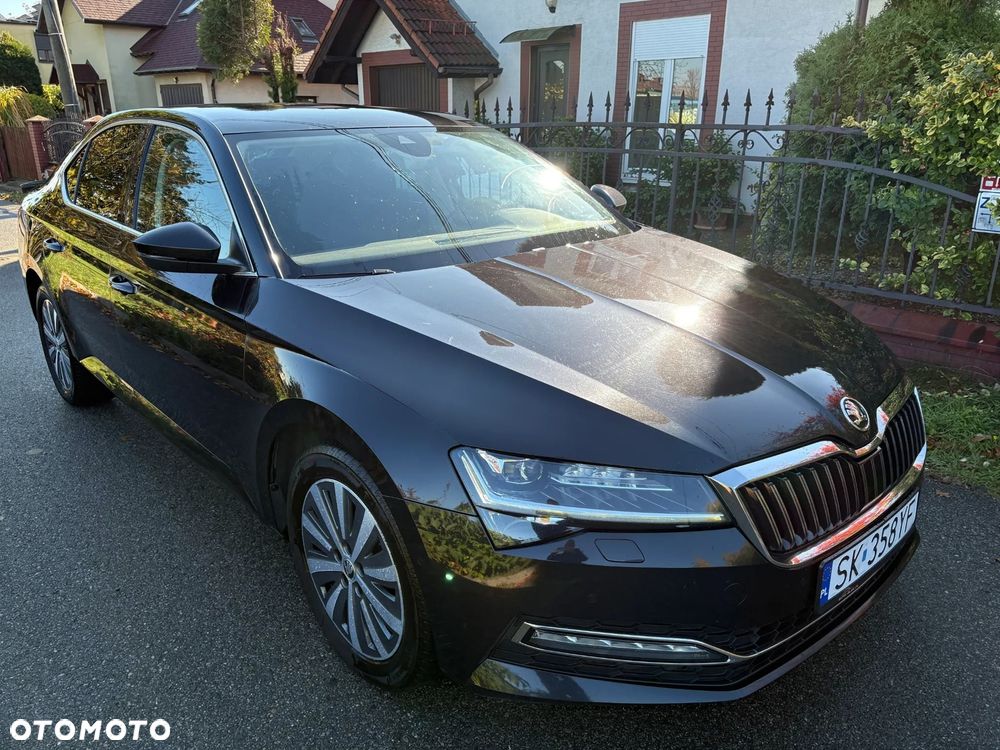 Skoda Superb 2.0 TDI SCR Style DSG - 5