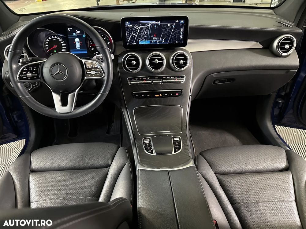 Mercedes-Benz GLC Coupe 220 d 4MATIC - 10