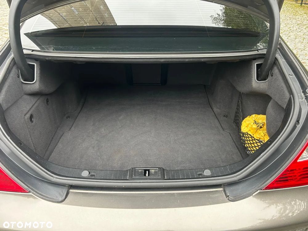Mercedes-Benz CLS 500 - 27