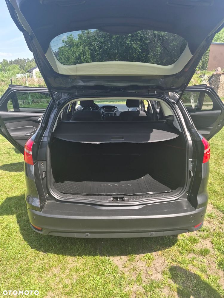 Ford Focus - 13