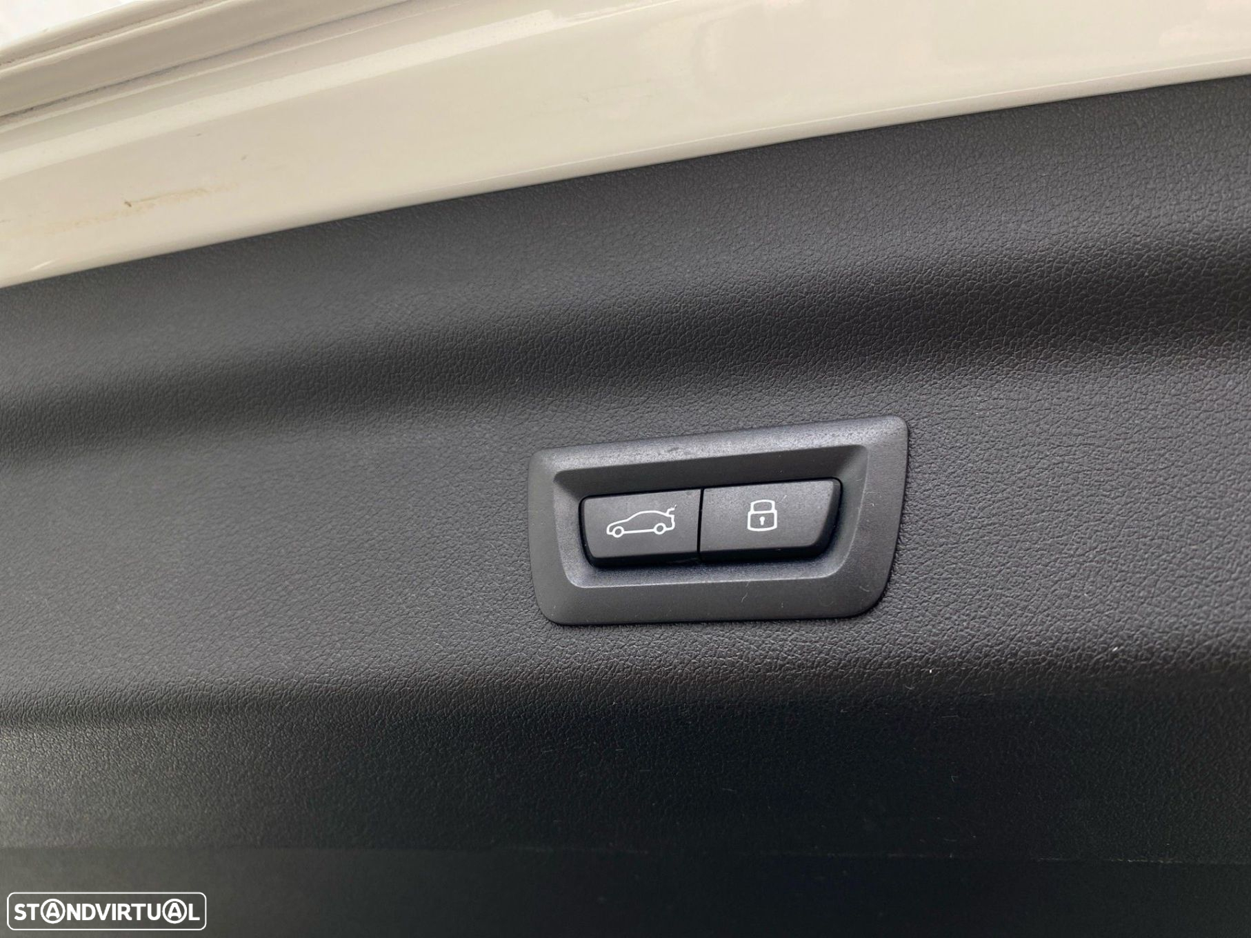 BMW iX1 xDrive30 Pack Desportivo M - 26