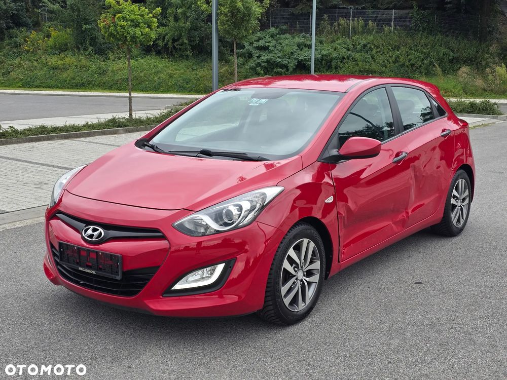 Hyundai i30 1.4 Premium - 1