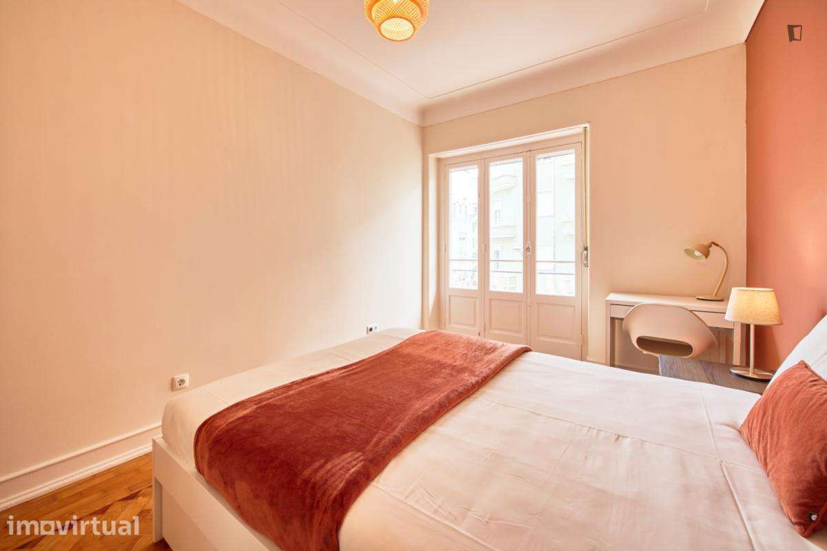 Quarto - localizado em Arroios Lisbon - Grande imagem: 4/20