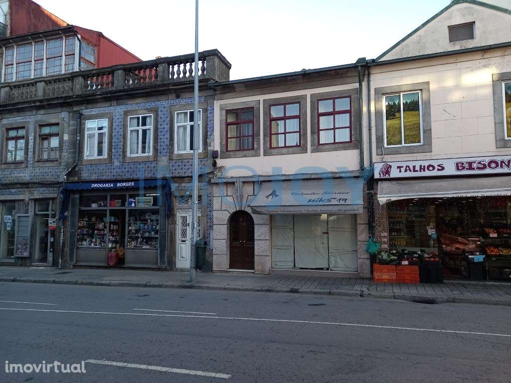 Prédio na Rua Antero de Quental - Grande imagem: 2/10