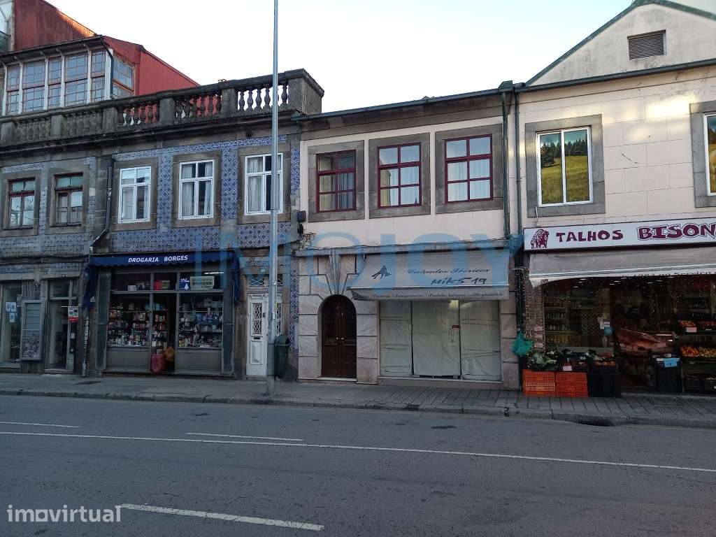 Prédio na Rua Antero de Quental - Grande imagem: 2/10