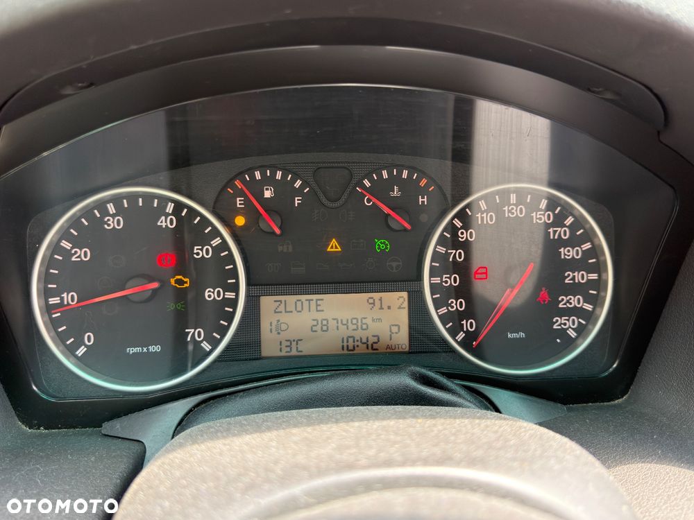 Fiat Croma 1.9 JTD Dynamic - 4