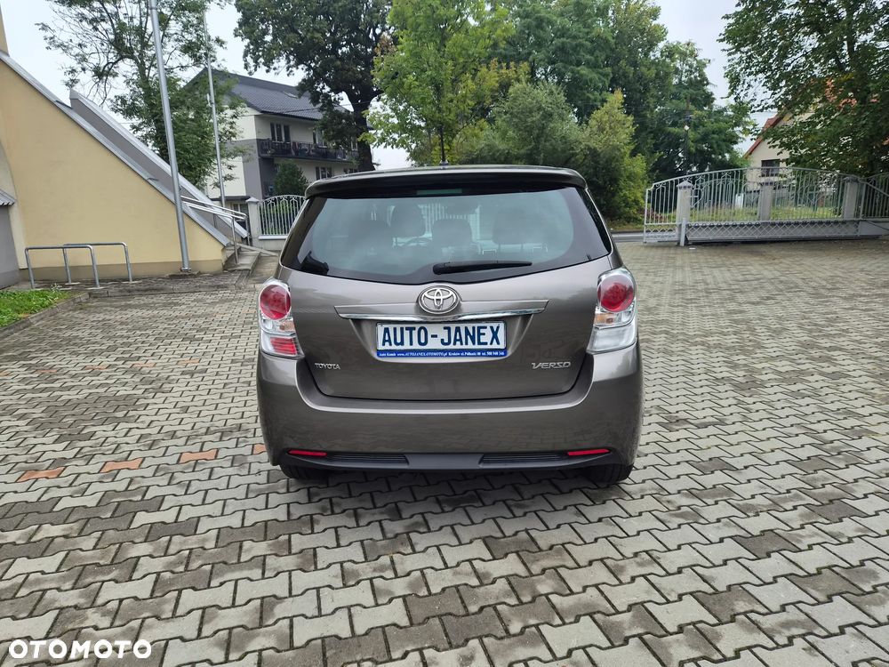Toyota Verso 1.8 5-Sitzer Edition-S - 9