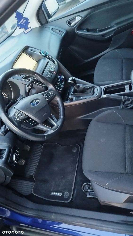 Ford Focus 1.0 EcoBoost Trend Sport ASS - 3