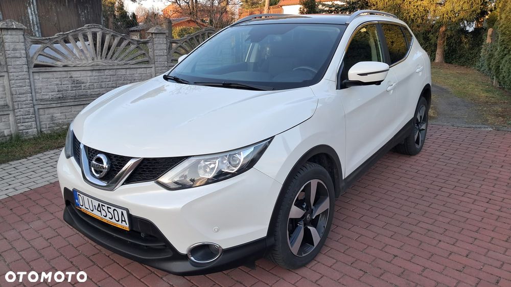 Nissan Qashqai - 2