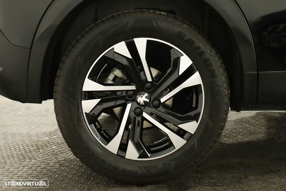 Peugeot 2008 1.2 PureTech GT EAT8 - 5