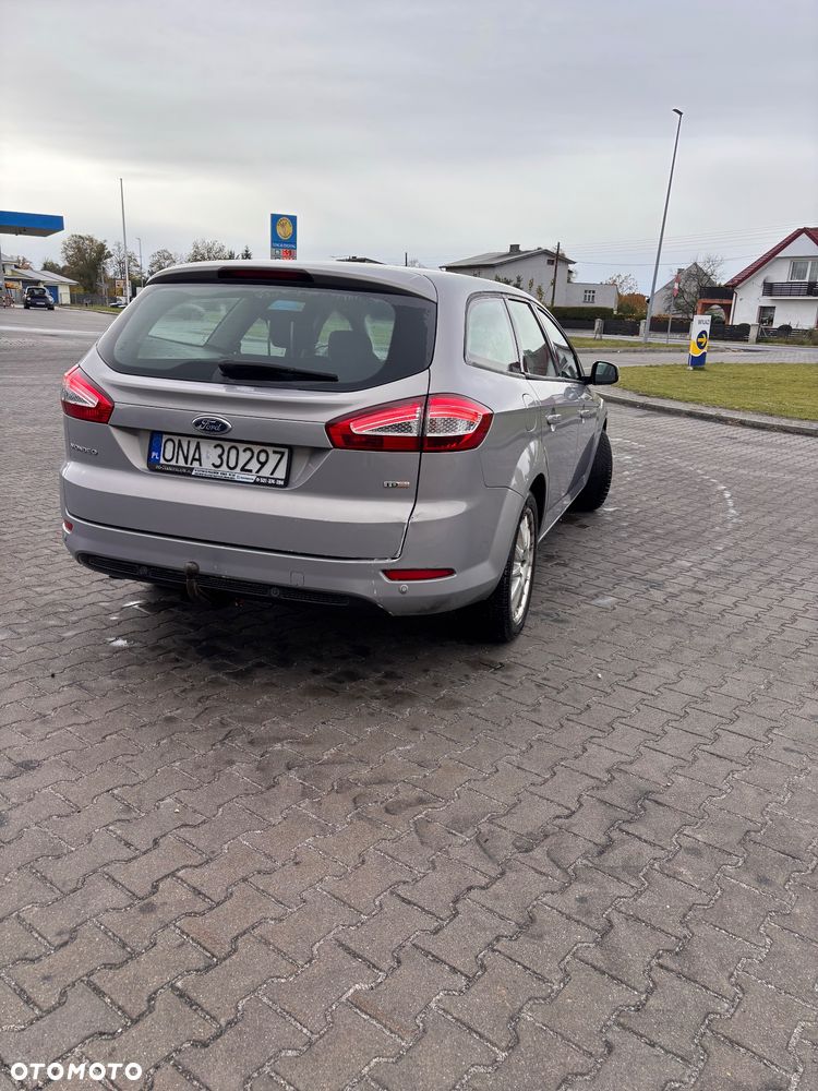 Ford Mondeo - 8