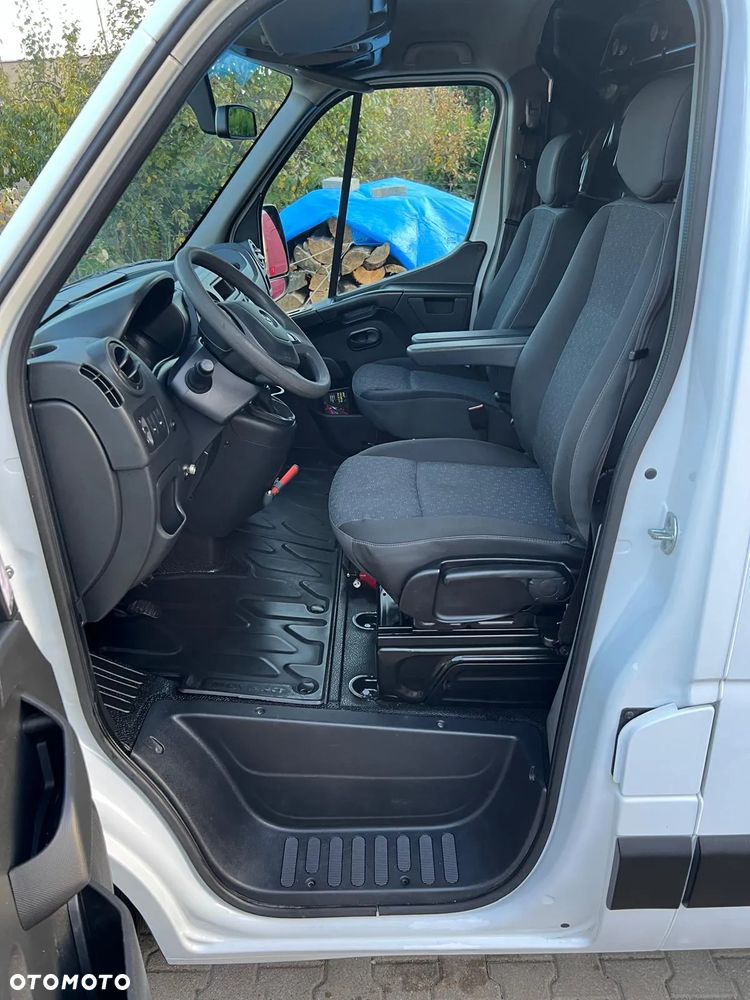 Opel MOVANO 2.3 - 18