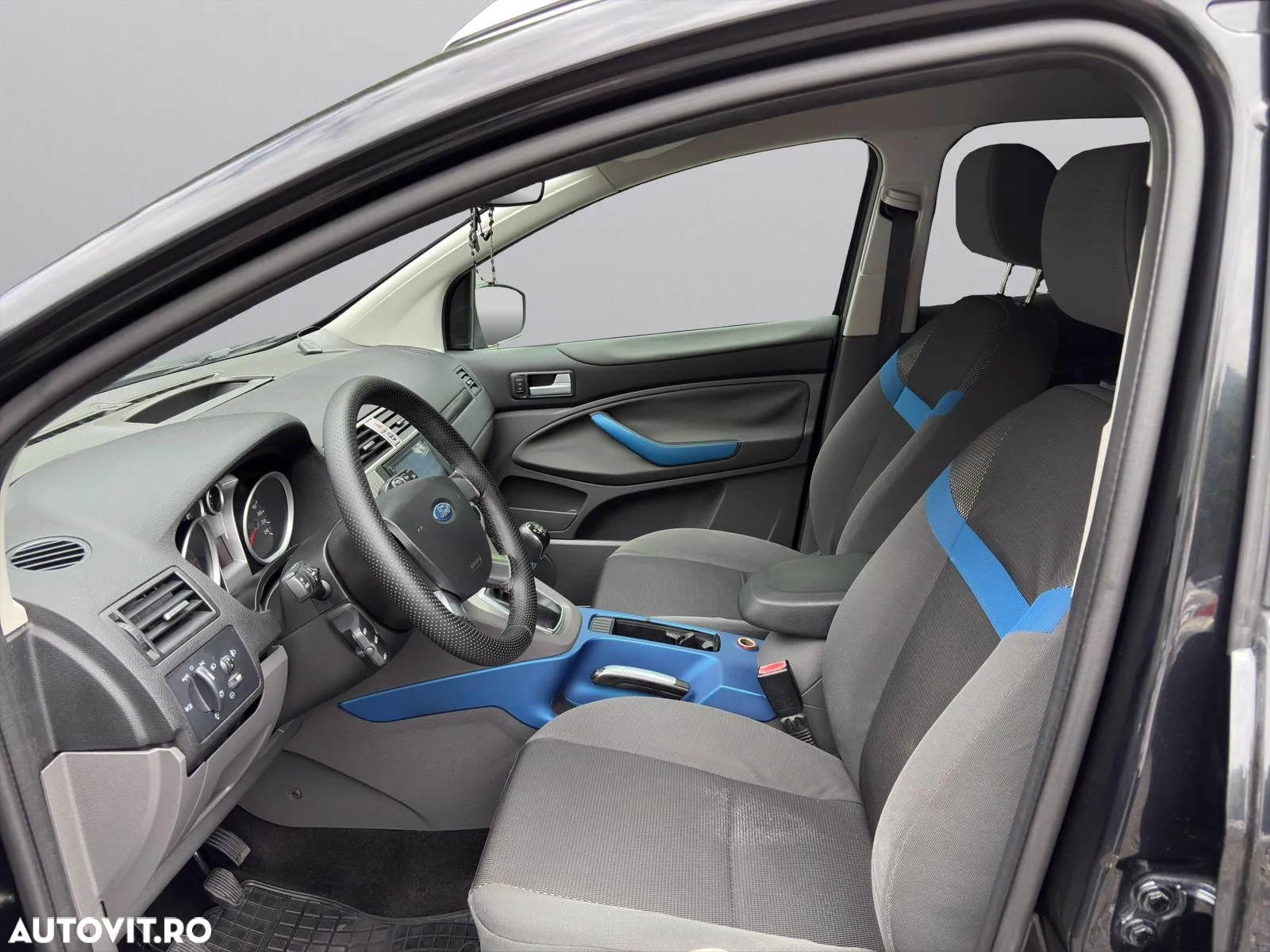 Ford Kuga 2.0L TDCi DPF Trend - 10