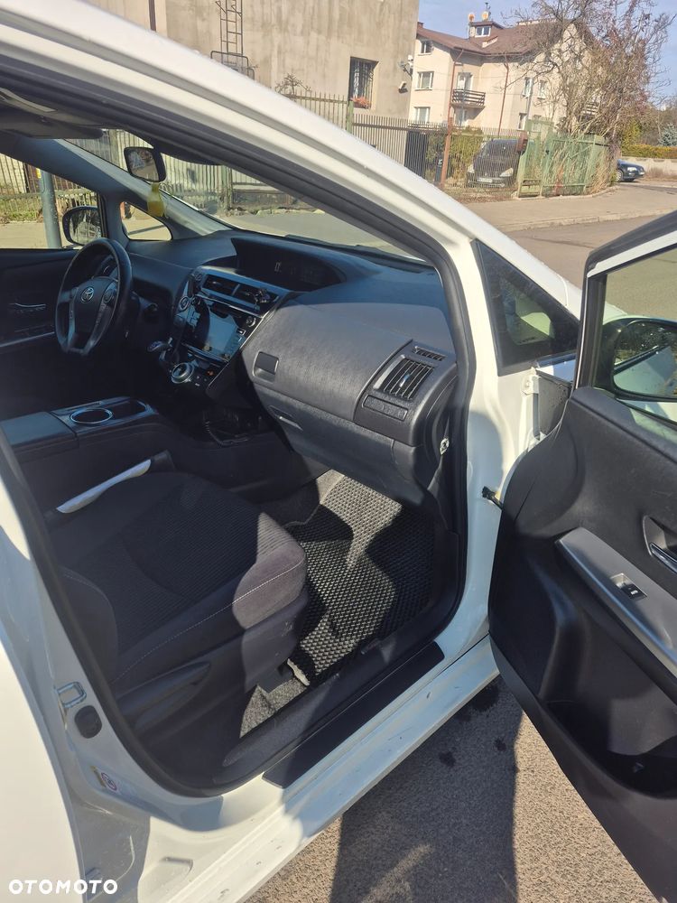 Toyota Prius+ 1.8 HSD Active - 11