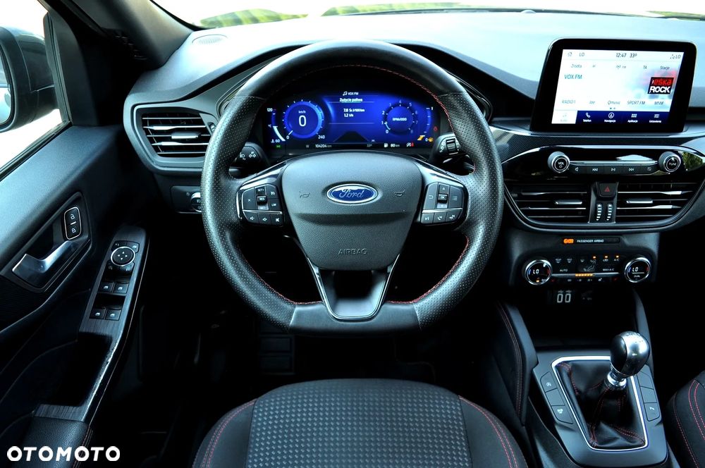 Ford Kuga 1.5 EcoBoost FWD ST-Line - 23