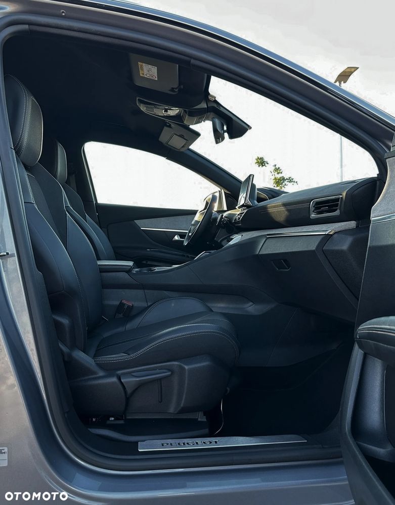 Peugeot 3008 225 e-EAT8 GT - 39
