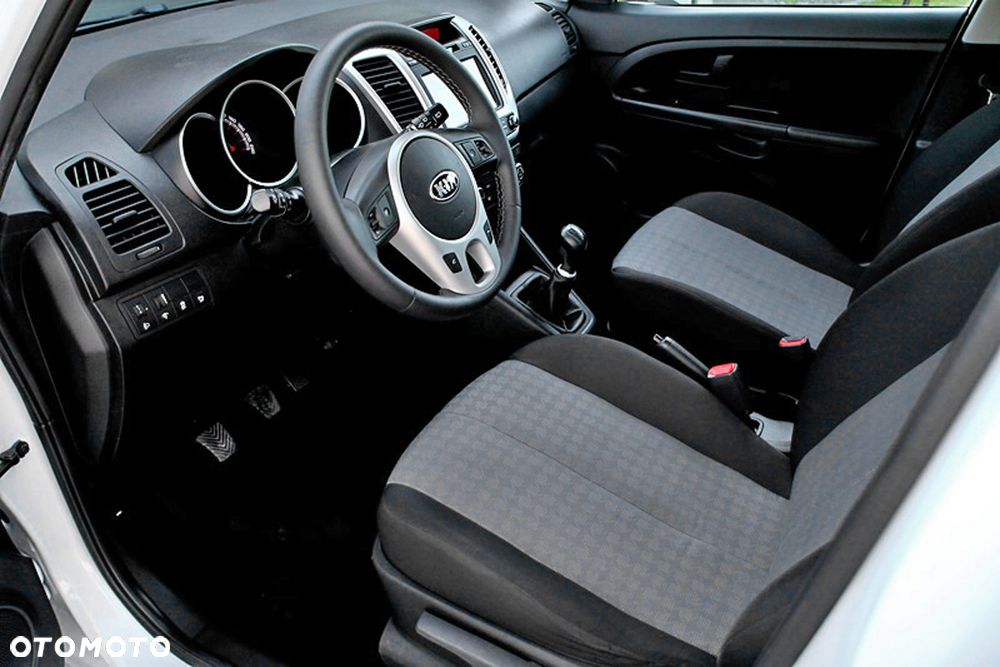 Kia Venga 1.4 Business Line - 7