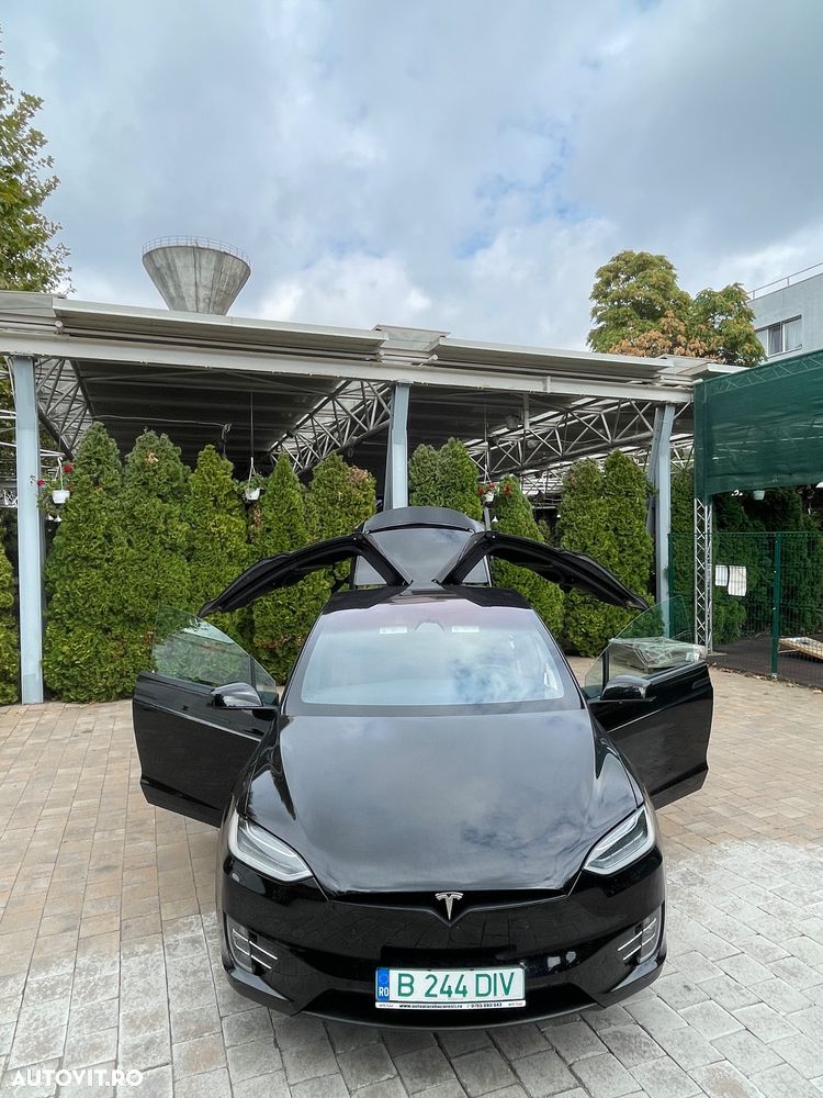 Tesla Model X Standard Reichweite - 11