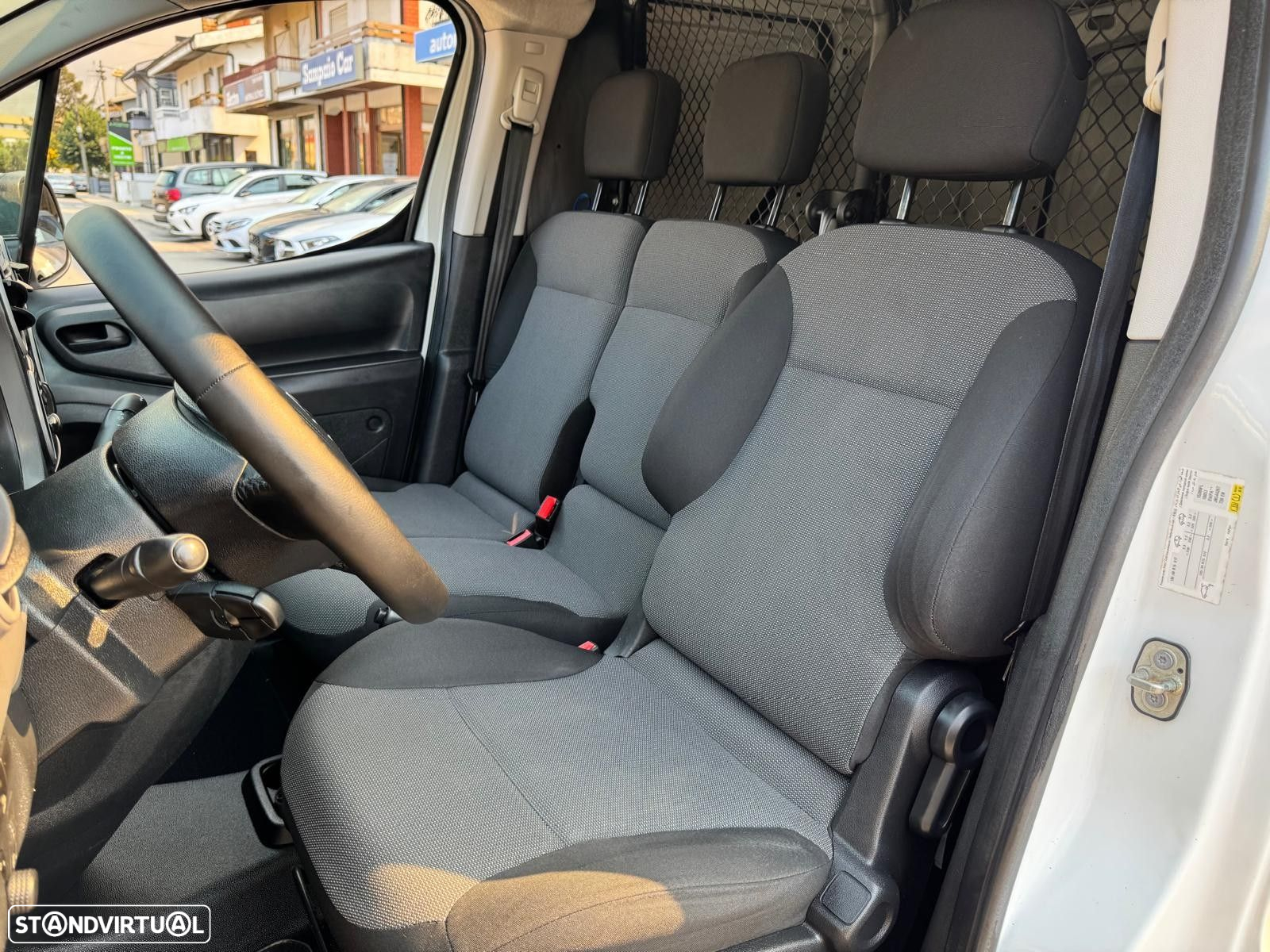 Citroën Berlingo 1.6 BlueHDi L1 Confort - 9