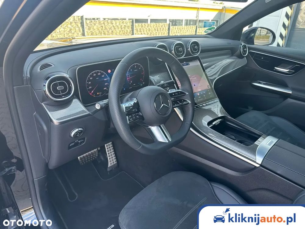 Mercedes-Benz GLC 220 d 4Matic 9G-TRONIC AMG Line Advanced - 4