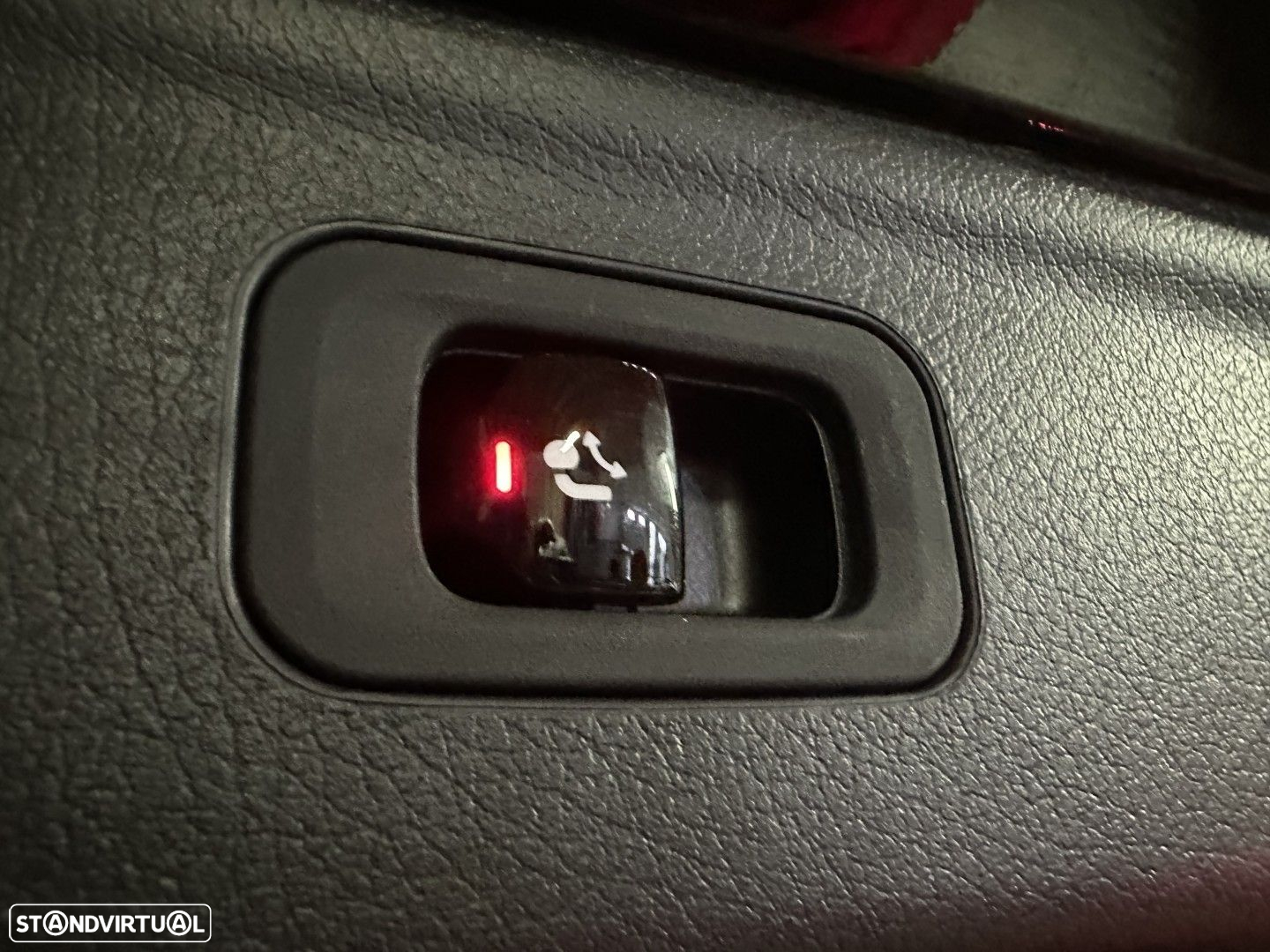 Mercedes-Benz EQE SUV 350 4MATIC - 33