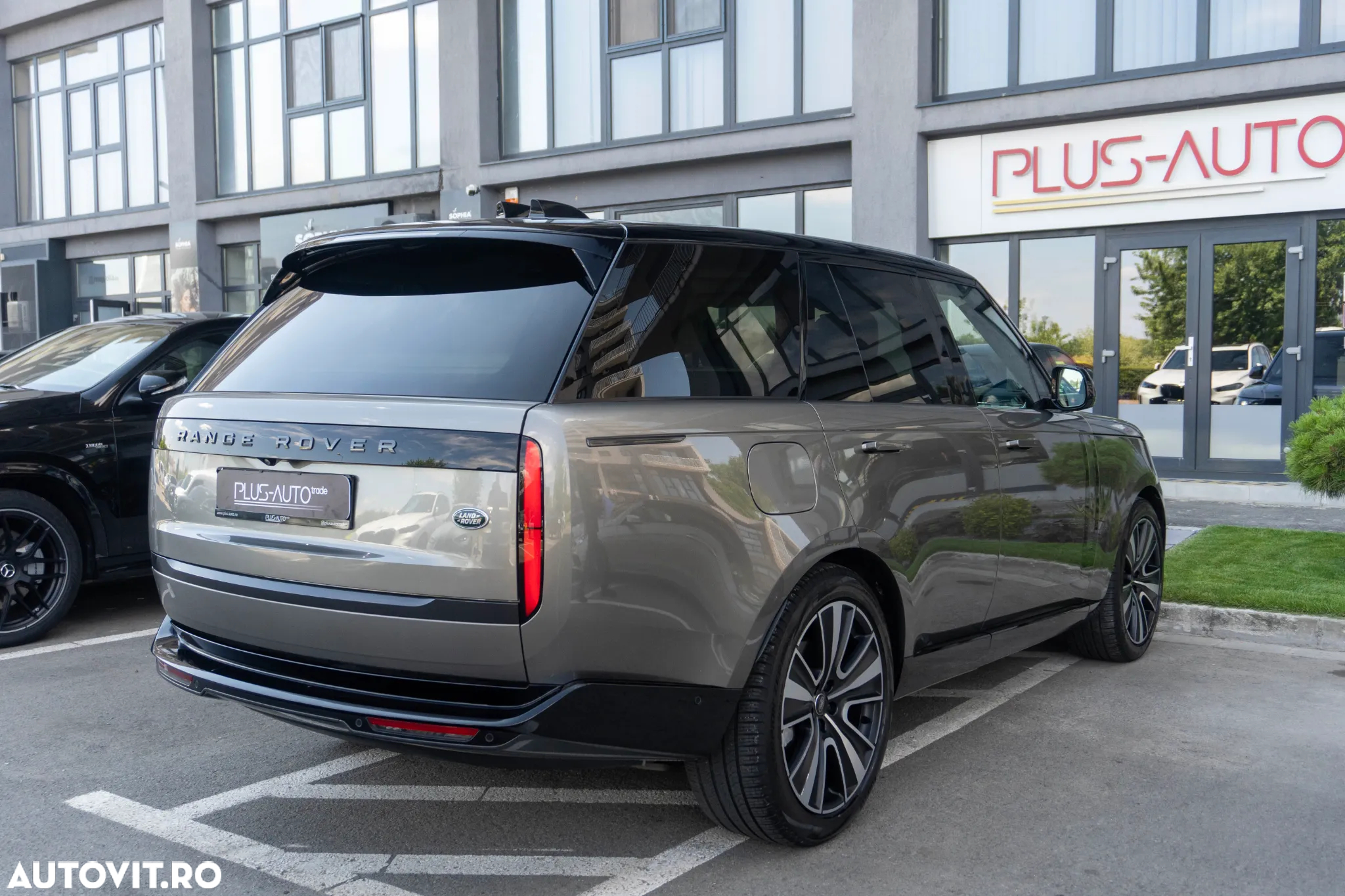 Land Rover Range Rover 3.0 I6 D300 MHEV HSE - 12