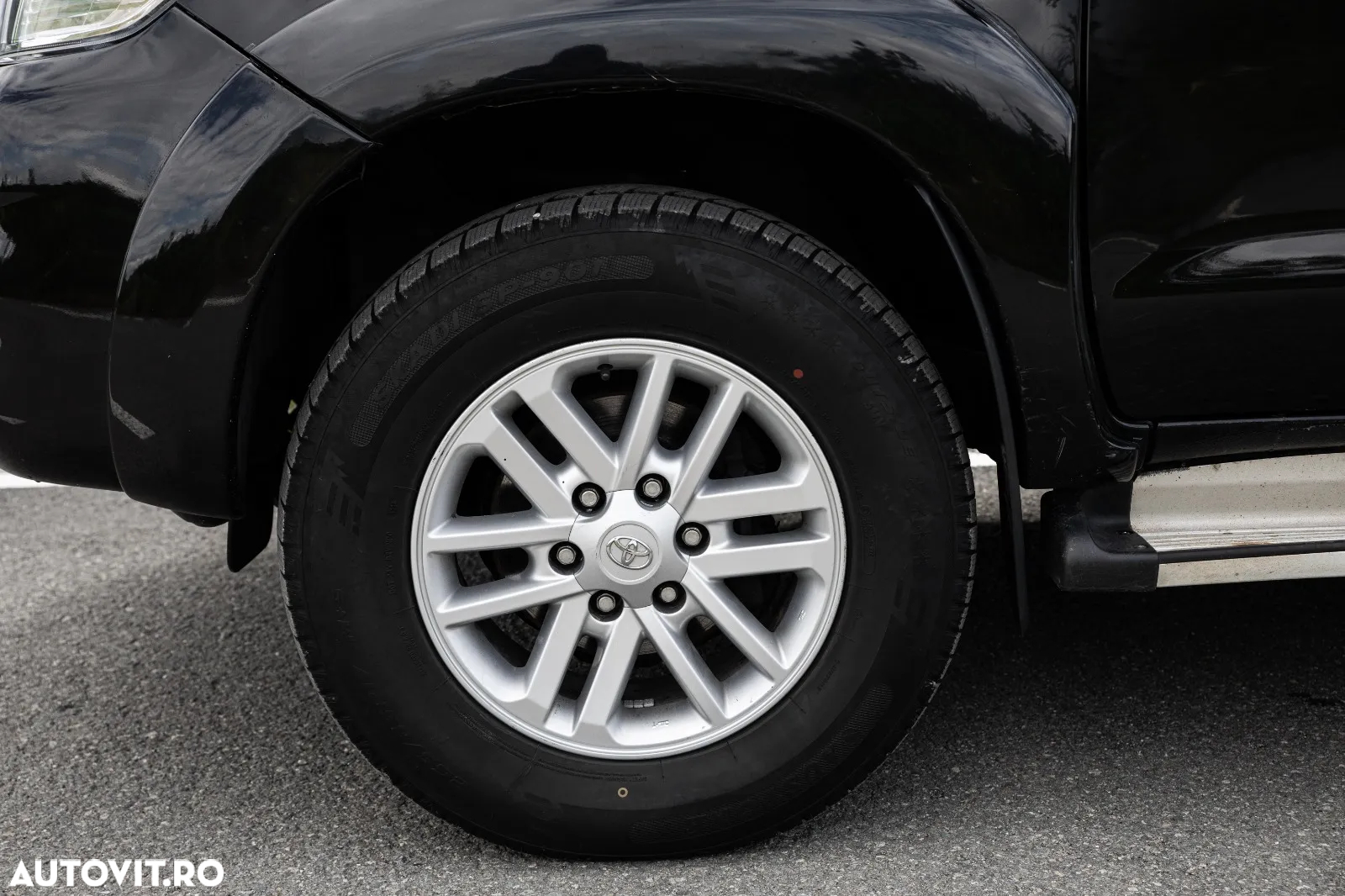 Toyota Hilux 4x4 Double Cab DPF Comfort - 10