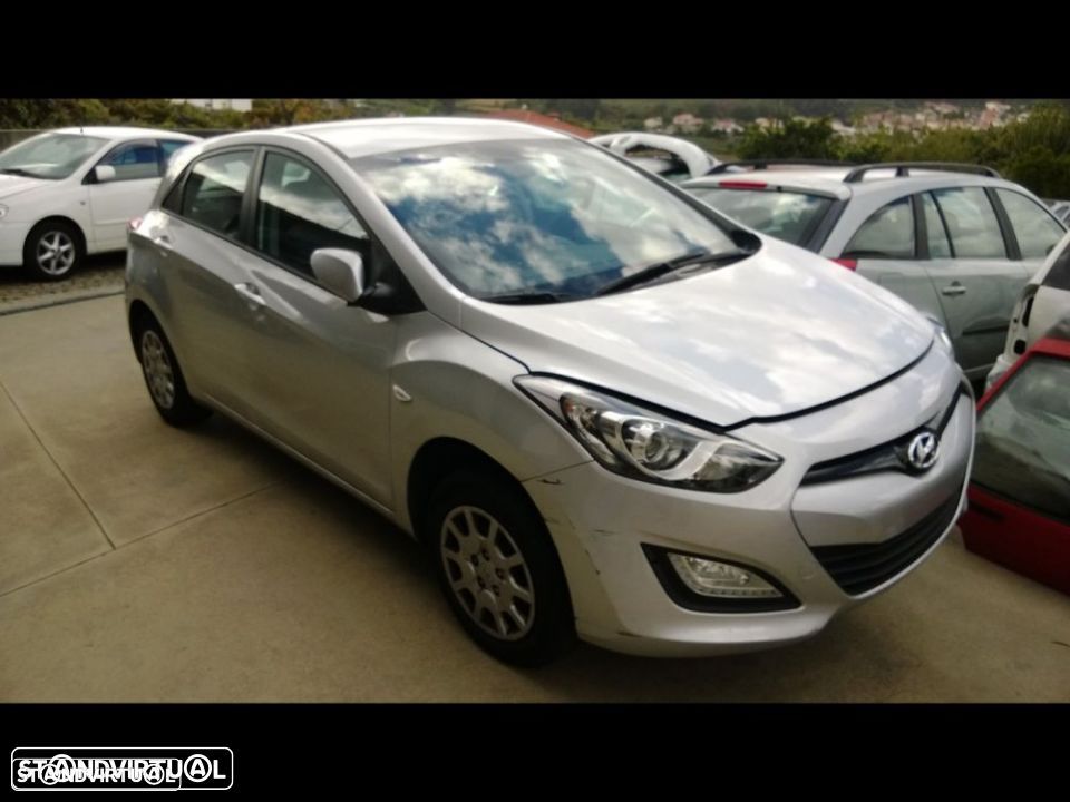 Traseira / Frente /Interior Hyundai I30 2013 - 1
