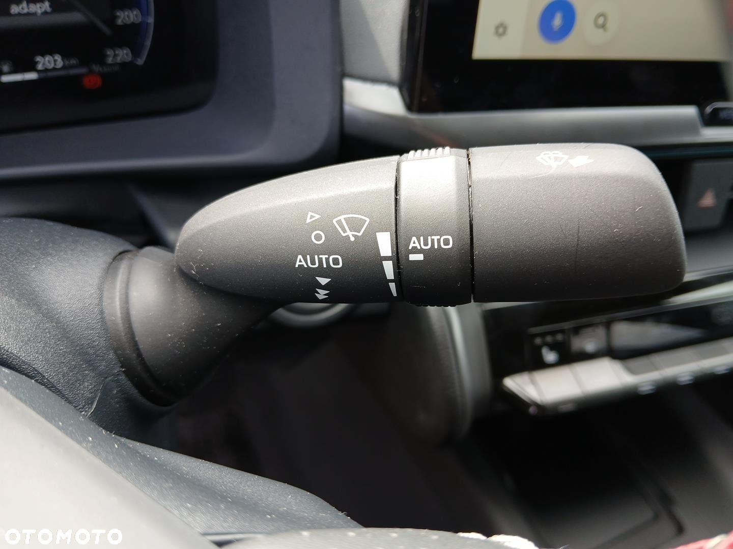 Toyota C-HR - 31