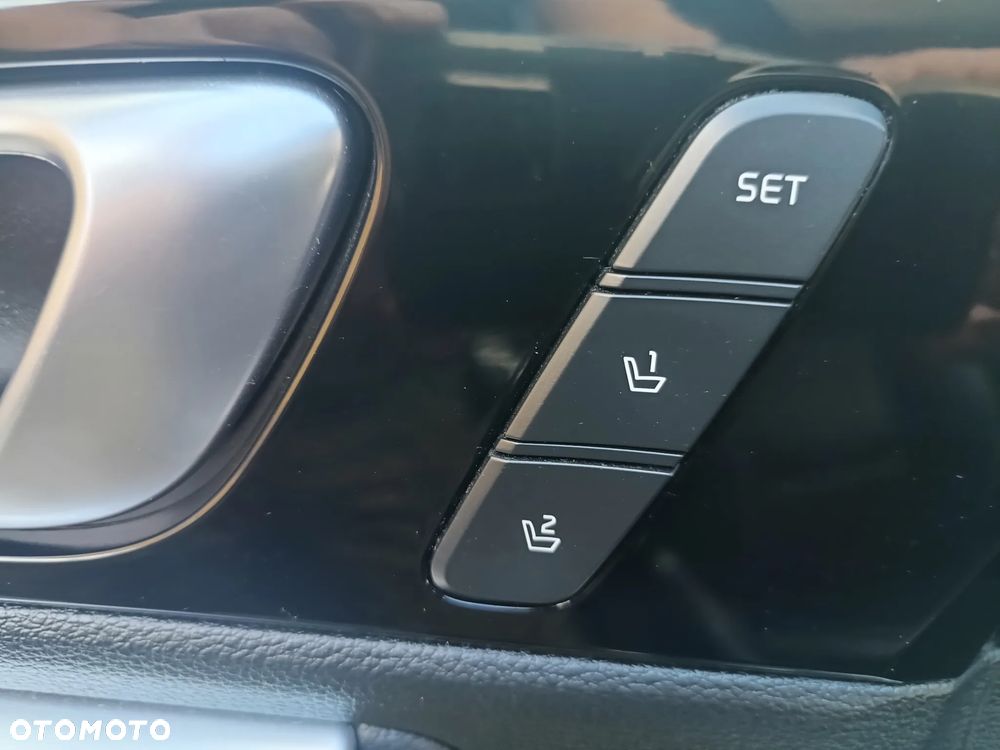 Kia XCeed 1.6 T-GDI L Business Line - 22