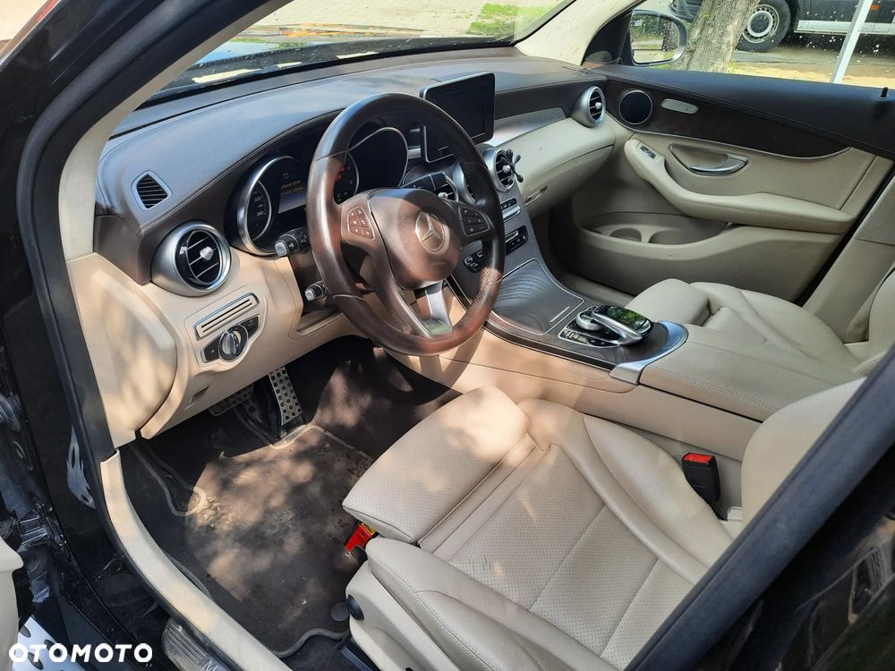 Mercedes-Benz GLC 250 d 4Matic 9G-TRONIC Exclusive - 14
