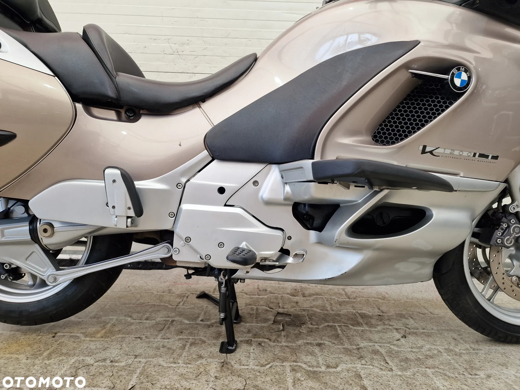 BMW LT - 23