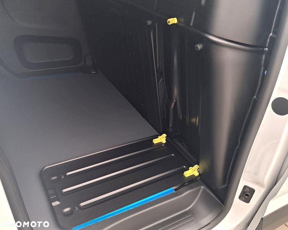 Opel Combo Cargo - 8