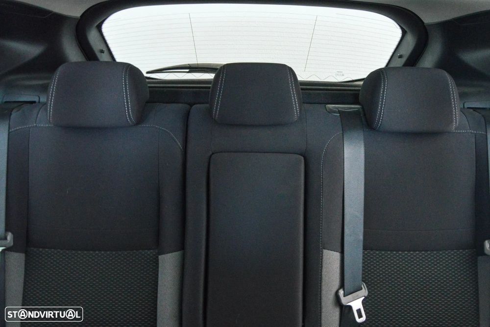 Nissan Qashqai 1.5 dCi N-Connecta - 12