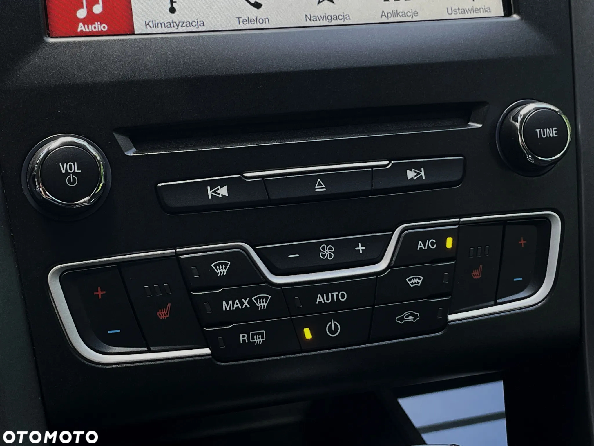 Ford Mondeo 2.0 TDCi Titanium PowerShift - 37