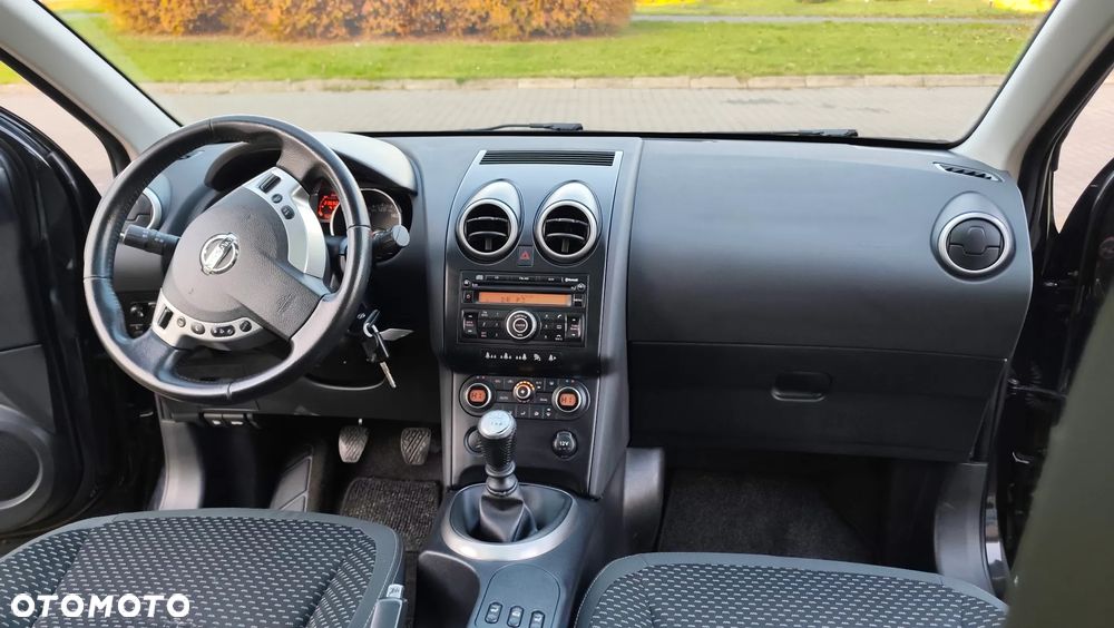 Nissan Qashqai 2.0 Visia - 10