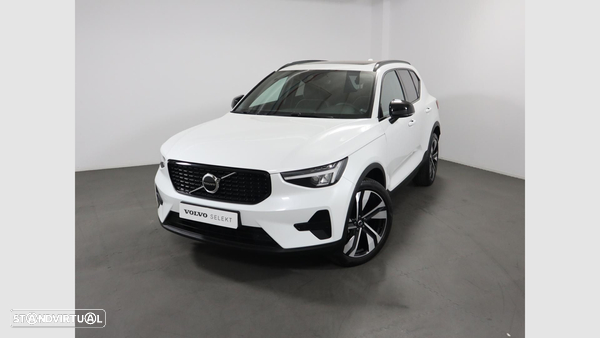 Volvo XC 40 1.5 T2 Plus Dark Auto