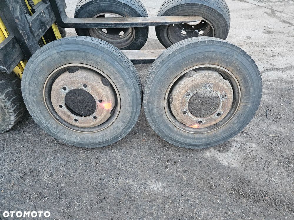 KOŁA KOŁO FELGI FELGA OPONY IVECO EUROCARGO PIRELLI TR85 205/75 17,5 R17.5 - 2