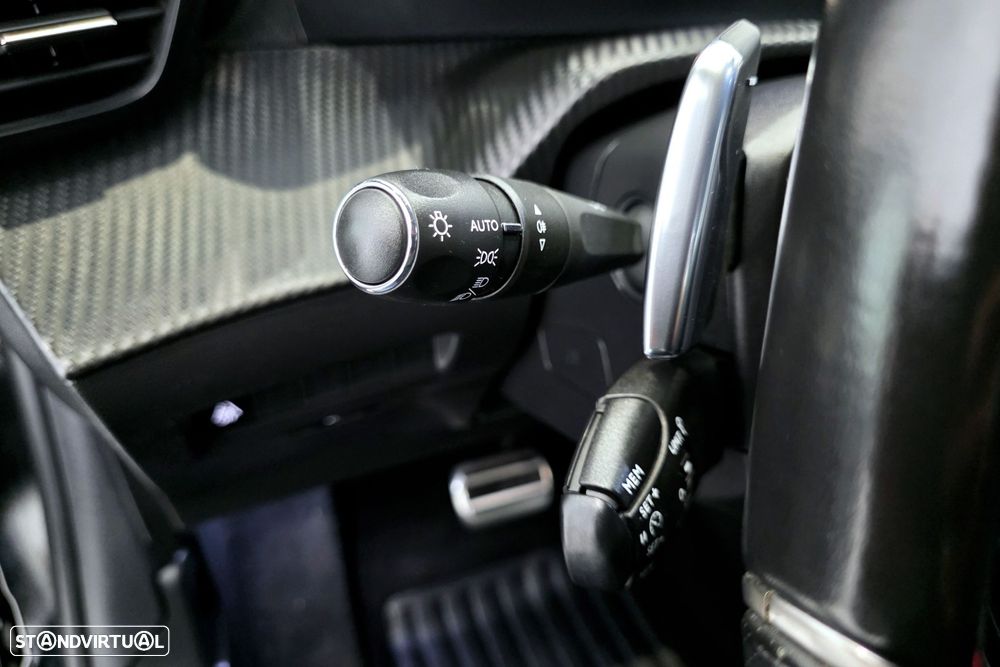 Peugeot 208 1.2 PureTech GT Line EAT8 - 17