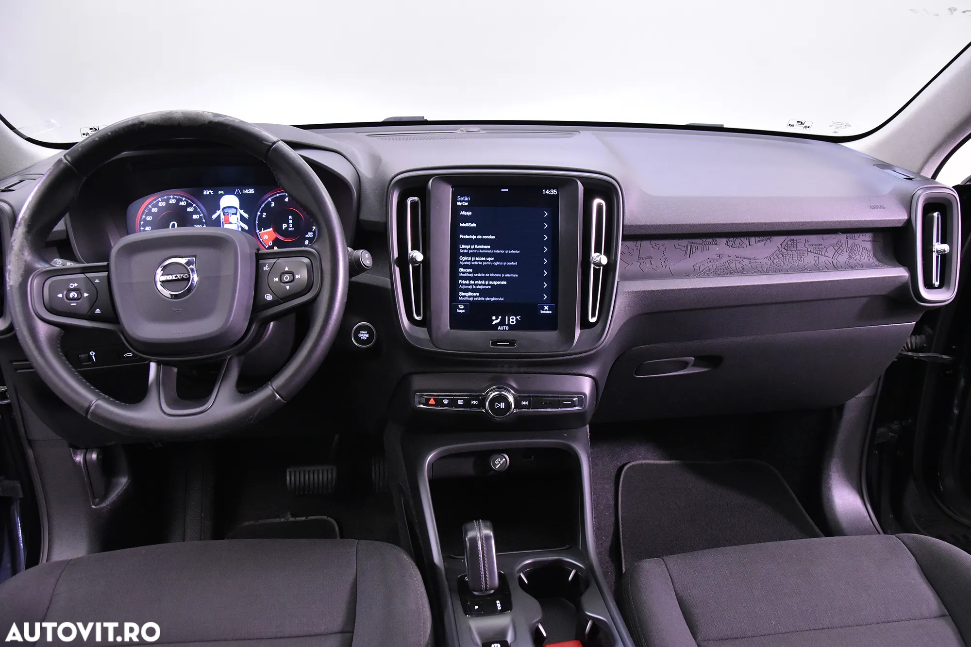 Volvo XC 40 - 9