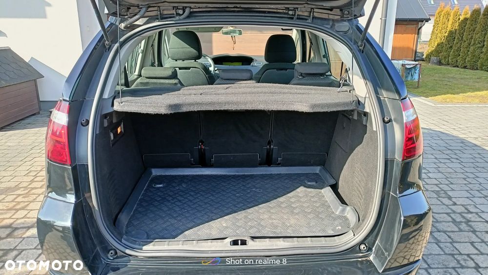 Citroën C4 Picasso - 13