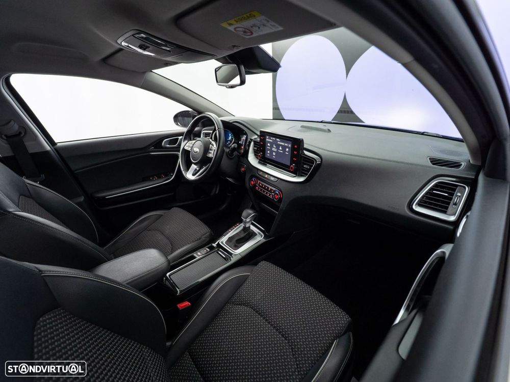 Kia Ceed SW 1.6 GDi PHEV Drive 6DCT - 34