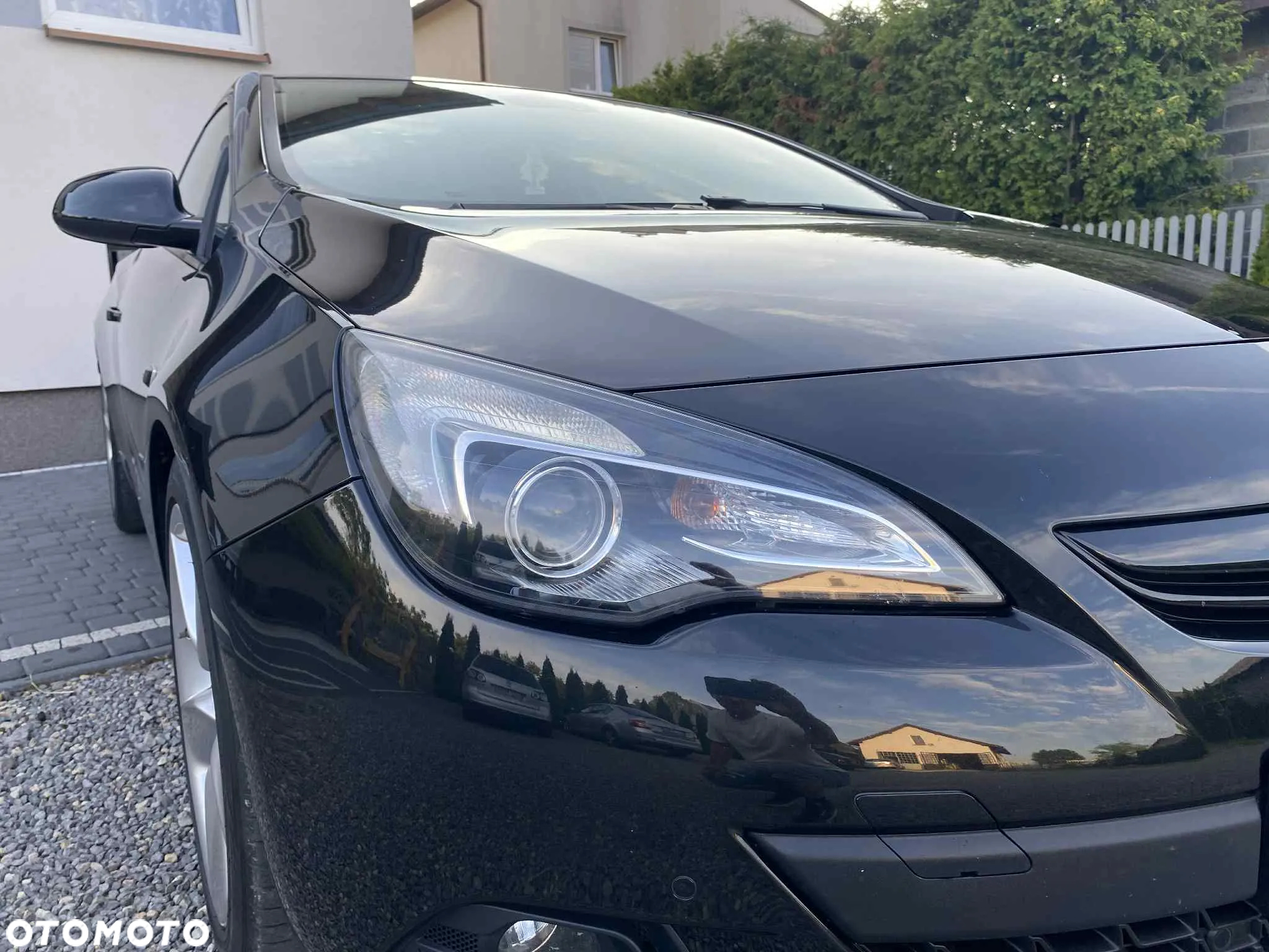 Opel Astra GTC 1.4 Turbo - 13
