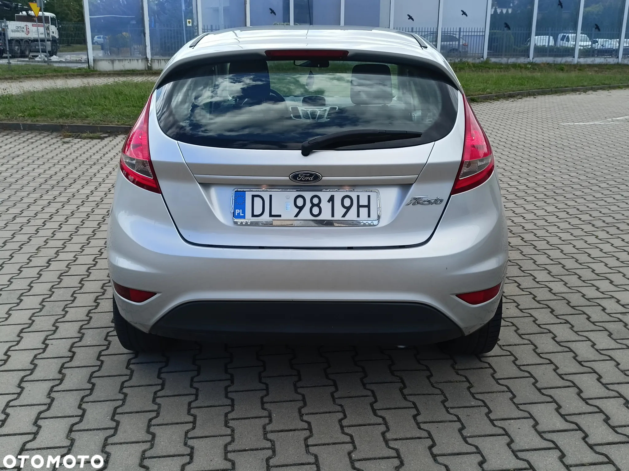 Ford Fiesta 1.25 Ambiente - 10