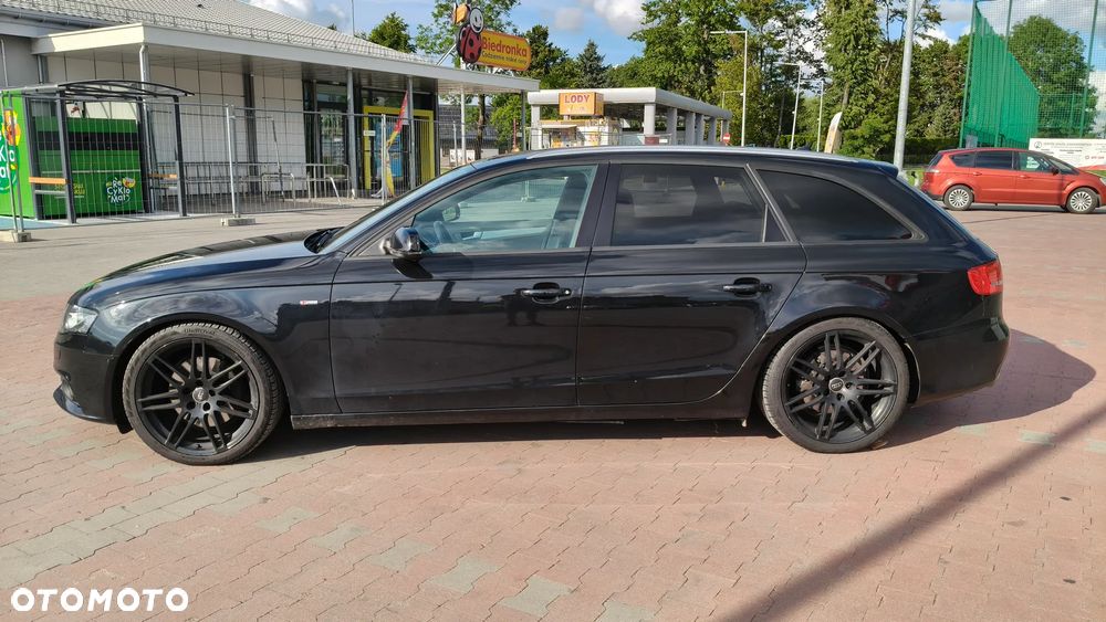 Audi A4 Avant 3.2 FSI quattro tiptronic S line Sportpaket (plus) - 3